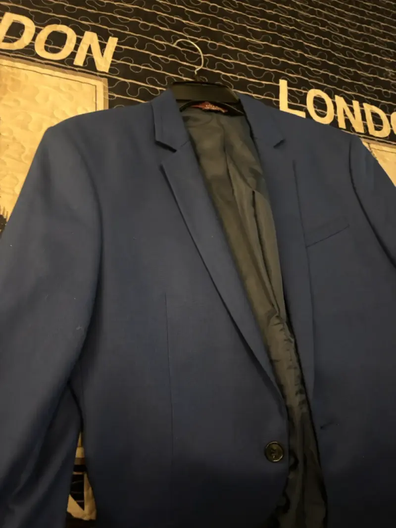 Blazer azul para hombre en buen estado - 1