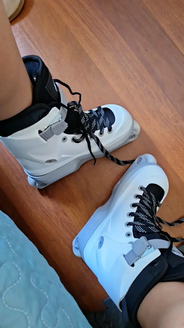 Patines en línea blancos, agresivo. Mesmer - 1