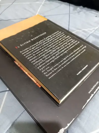 Libro 'El último merovingio' de Jim Hougan - miniatura 3