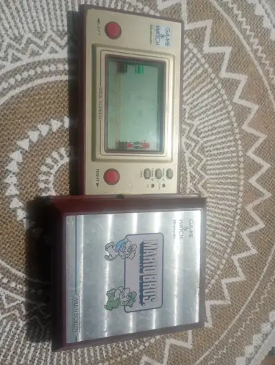 Consola portátil Nintendo Game & Watch Mario Bros - miniatura 5