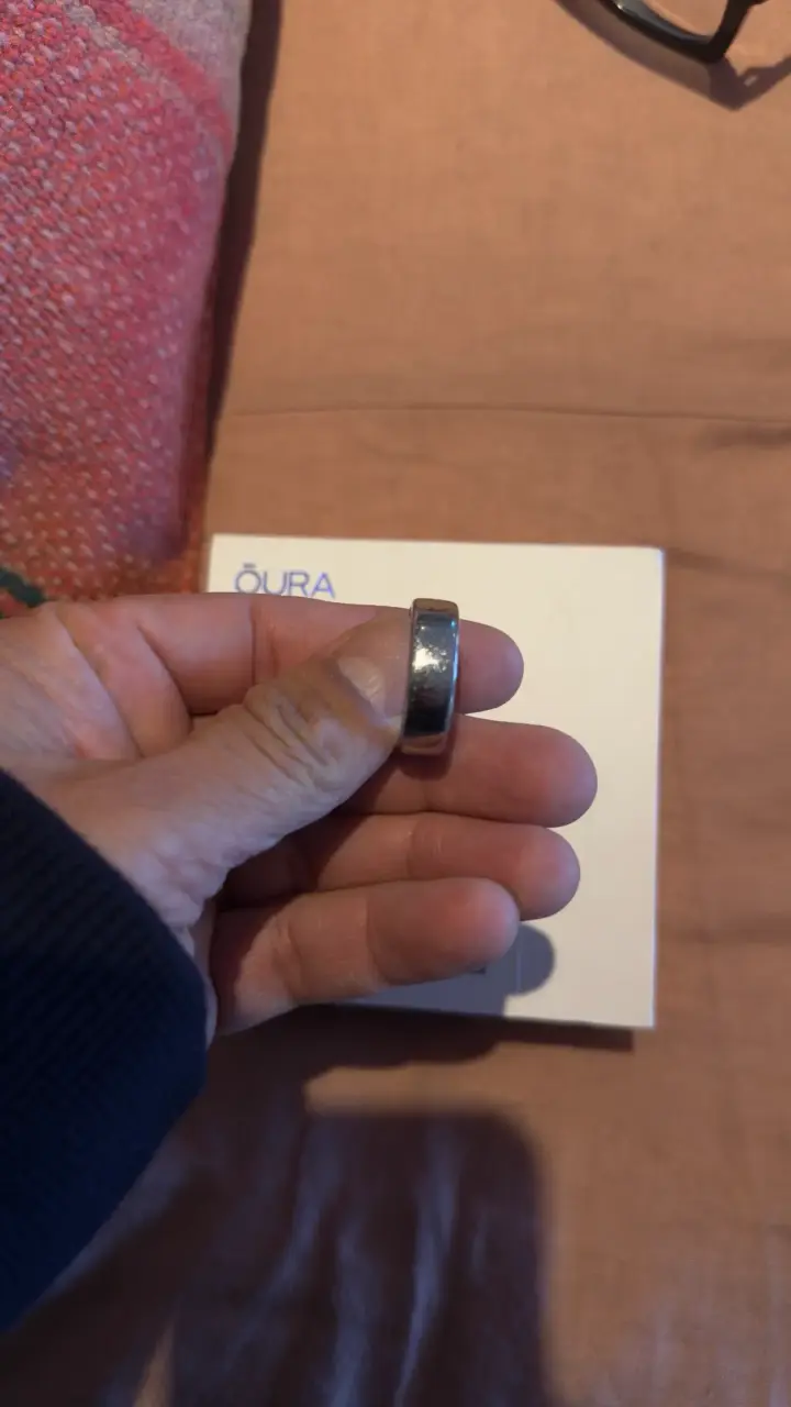 Anillo inteligente Oura de acero inoxidable - 1
