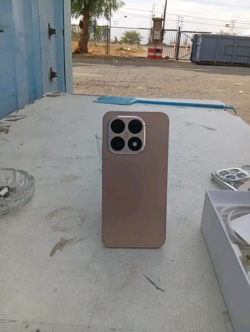 Smartphone Xiaomi 15T nuevo en caja - 3