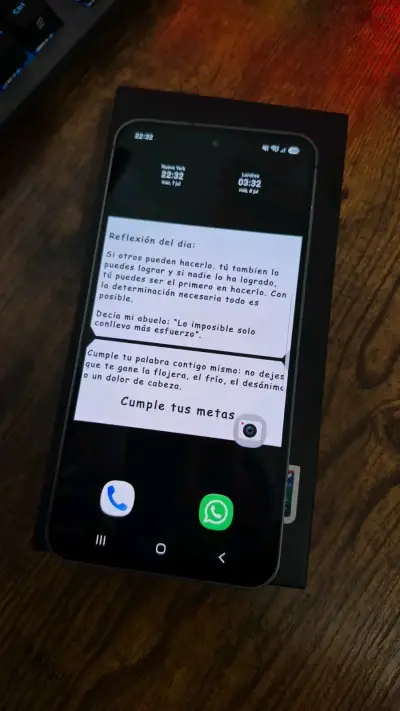 Samsung Galaxy S24 fe 256gb en excelente estado - miniatura 2
