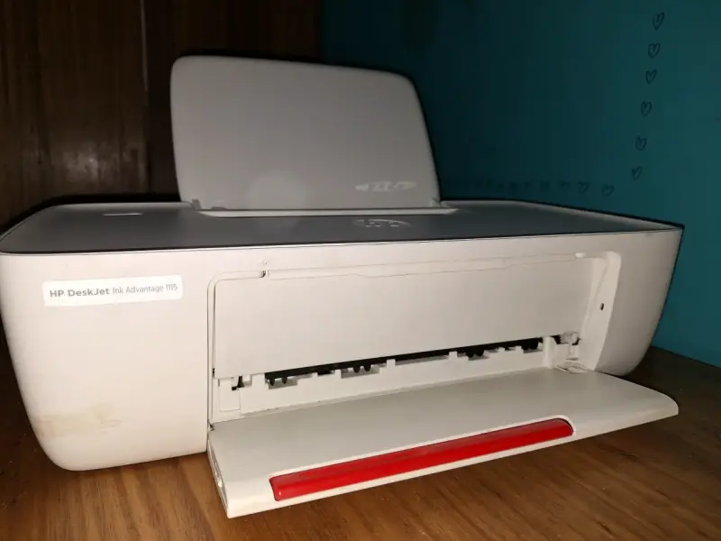 Impresora HP DeskJet 1115 compacta - 4