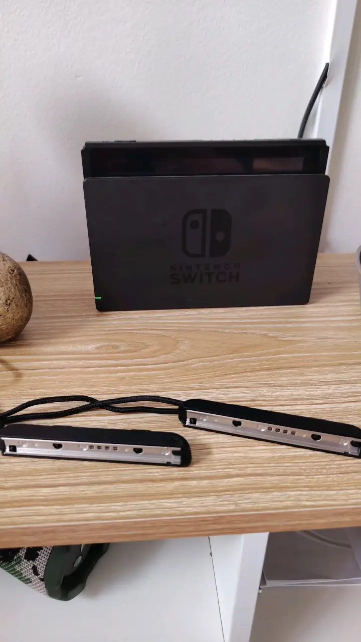 Control Joy-Con Nintendo Switch azul y rojo - 2