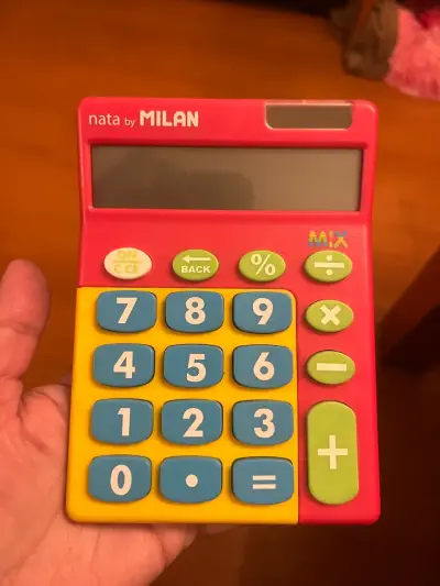 Calculadora infantil Milan colorida - miniatura 3