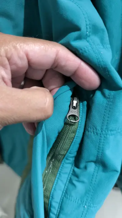 Chaqueta COTOPAXI bicolor verde y azul - miniatura 5