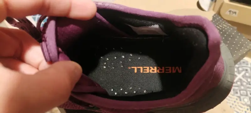 Zapatillas Merrell de trekking moradas - 3