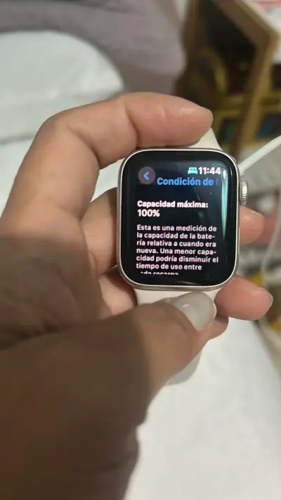 Reloj inteligente con cargador incluido - miniatura 4