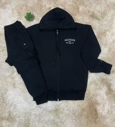 Conjunto deportivo negro con capucha Hilfiger - miniatura 1