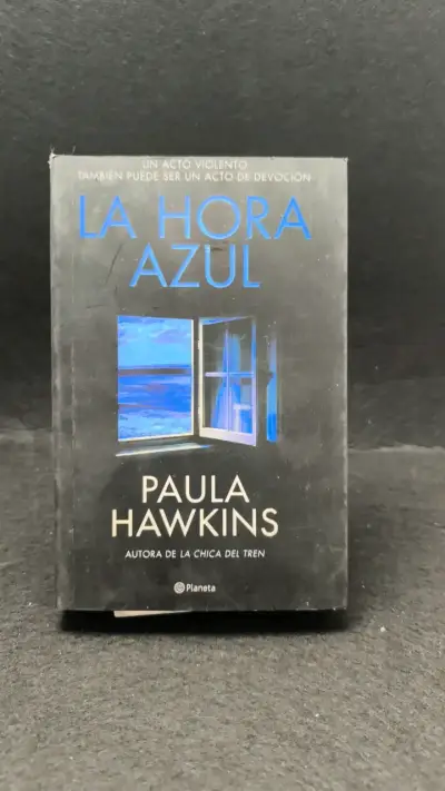 Libro 'La Hora Azul' de Paula Hawkins - miniatura 1