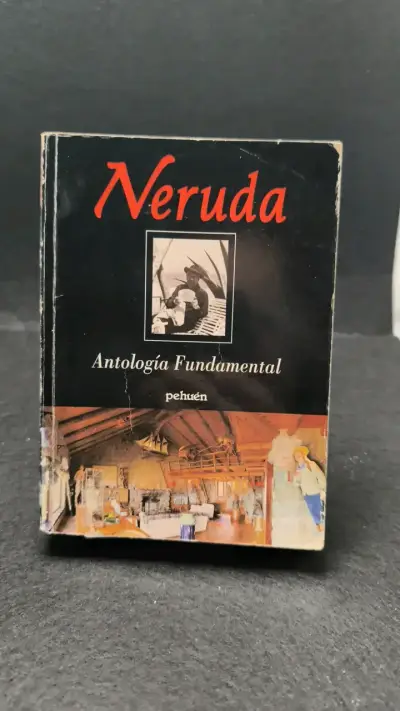 Libro 'Antología Fundamental' de Neruda - miniatura 1