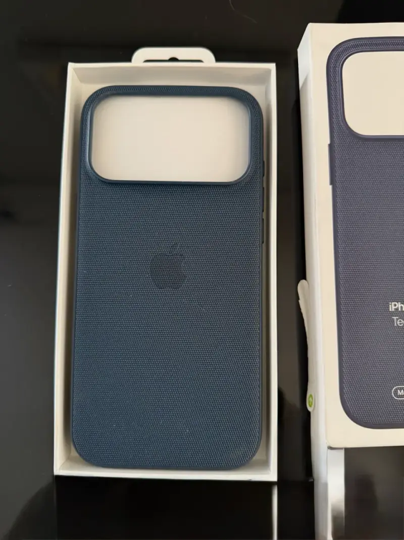 Carcasa MagSafe Techwoven iPhone 17 promax - 1