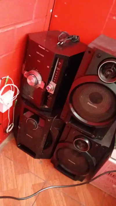 Sistema de sonido Panasonic con subwoofer - miniatura 3