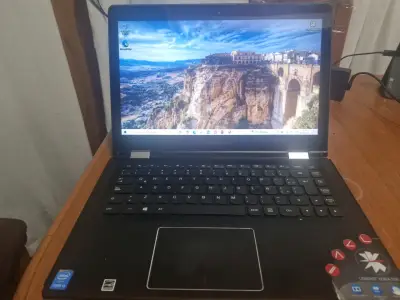 Laptop Lenovo Yoga 500 convertible - miniatura 1