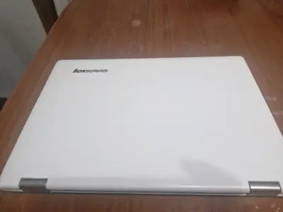 Laptop Lenovo Yoga 500 convertible - miniatura 4