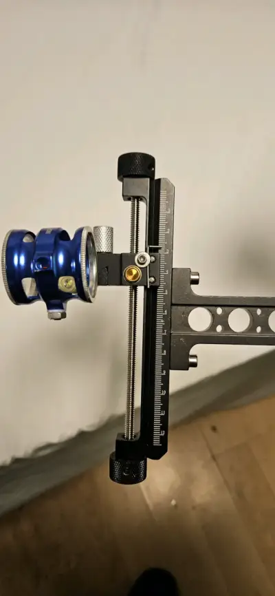 Arco compuesto azul para tiro deportivo - miniatura 5