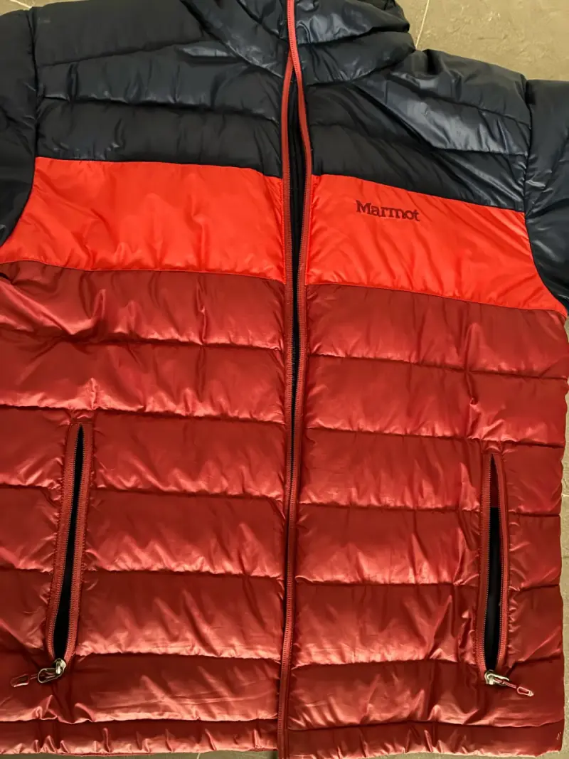 Chaqueta de pluma, Marmot, talla L. Original. - 4