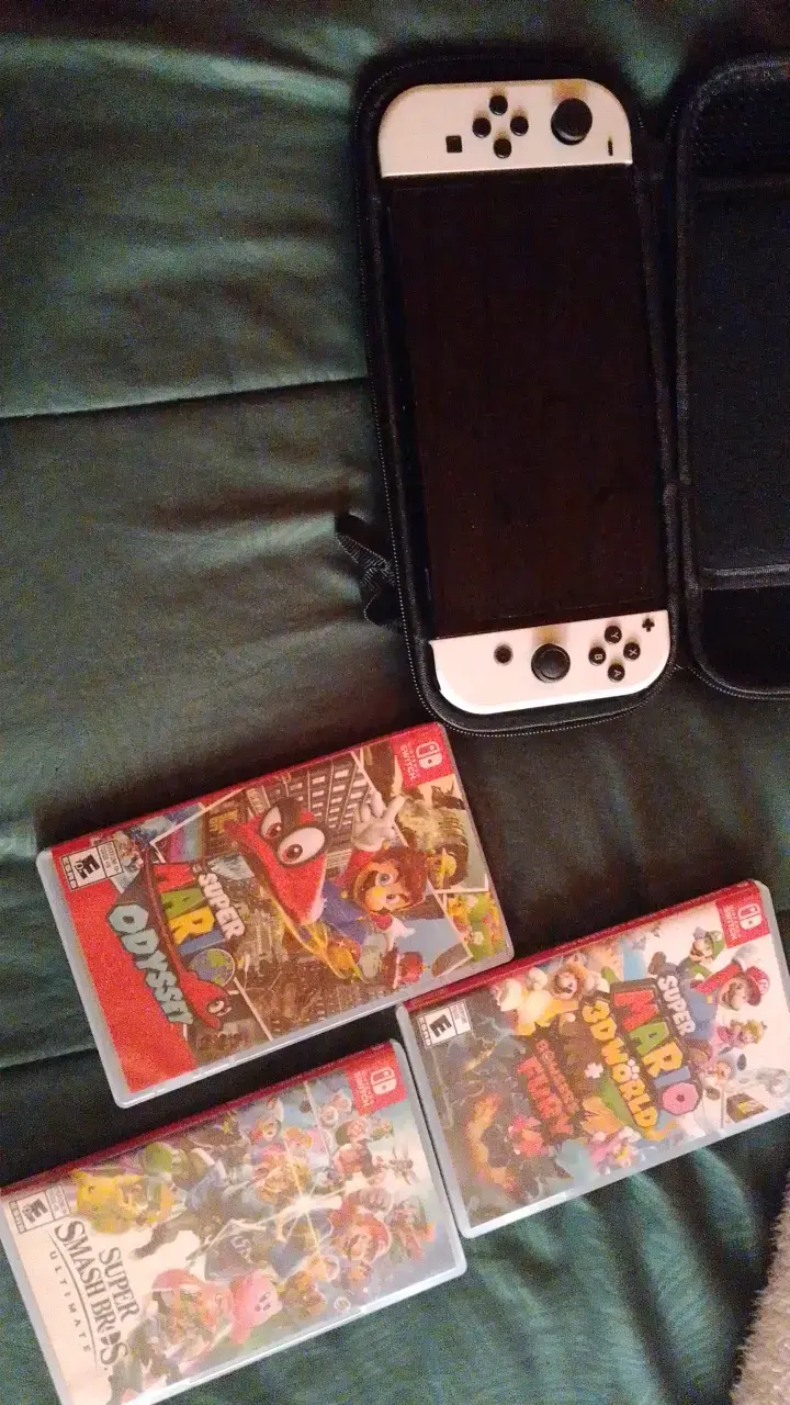 Nintendo Switch OLED