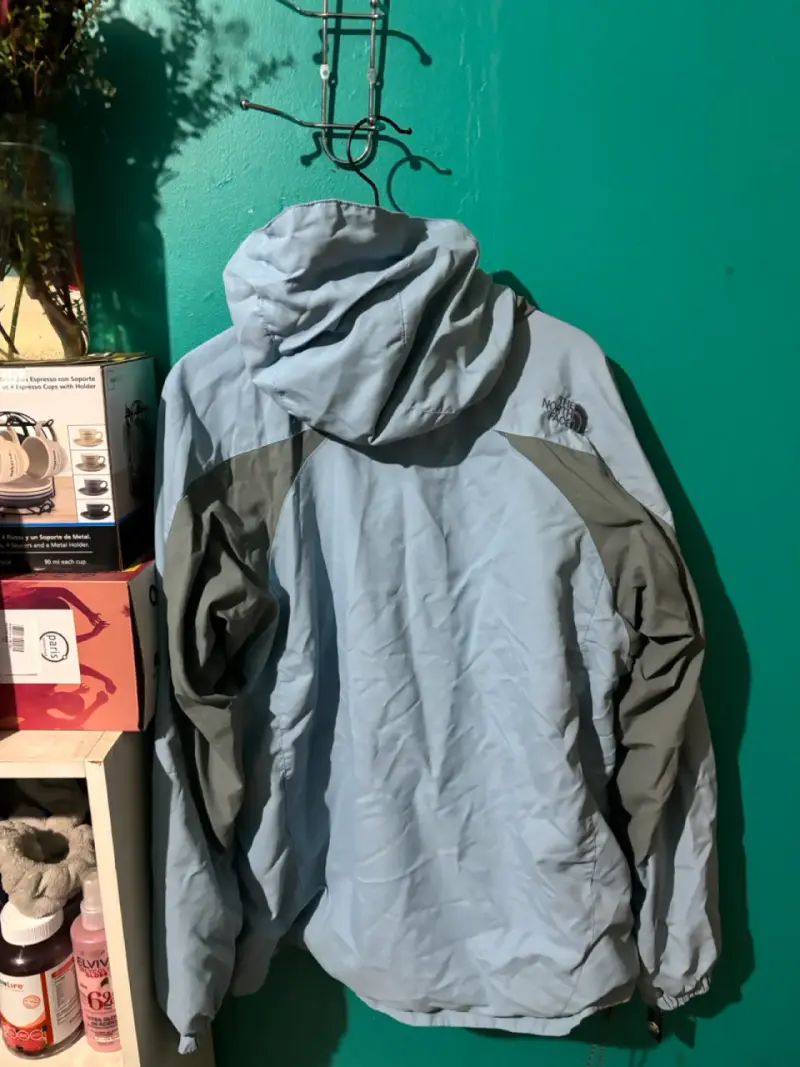 Chaqueta impermeable The North Face celeste - 6