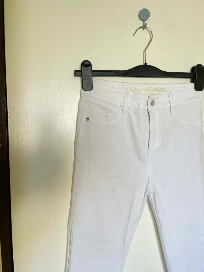 Jeans blancos ajustados para mujer - 2