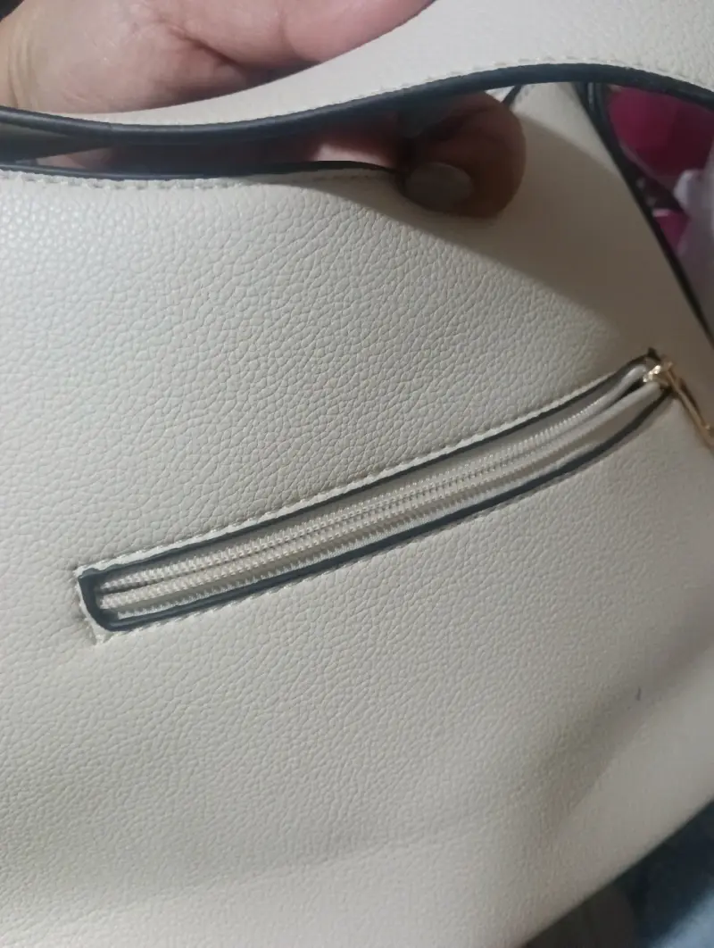 Cartera U.S.A - 6