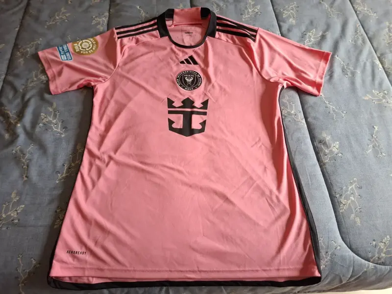 Camiseta rosa Messi Mundial de Clubes 25 - 2