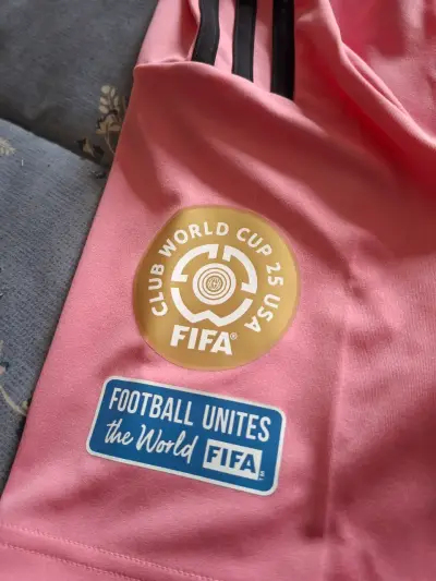 Camiseta rosa Messi Mundial de Clubes 25 - miniatura 3