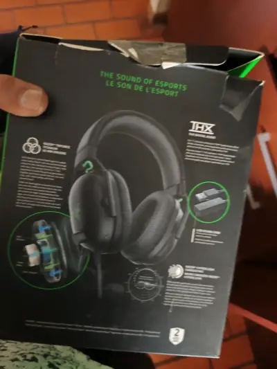 Auriculares Razer con sonido THX - miniatura 1