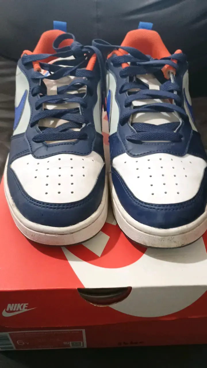 Zapatillas Nike deportivas azul y blanco - 1