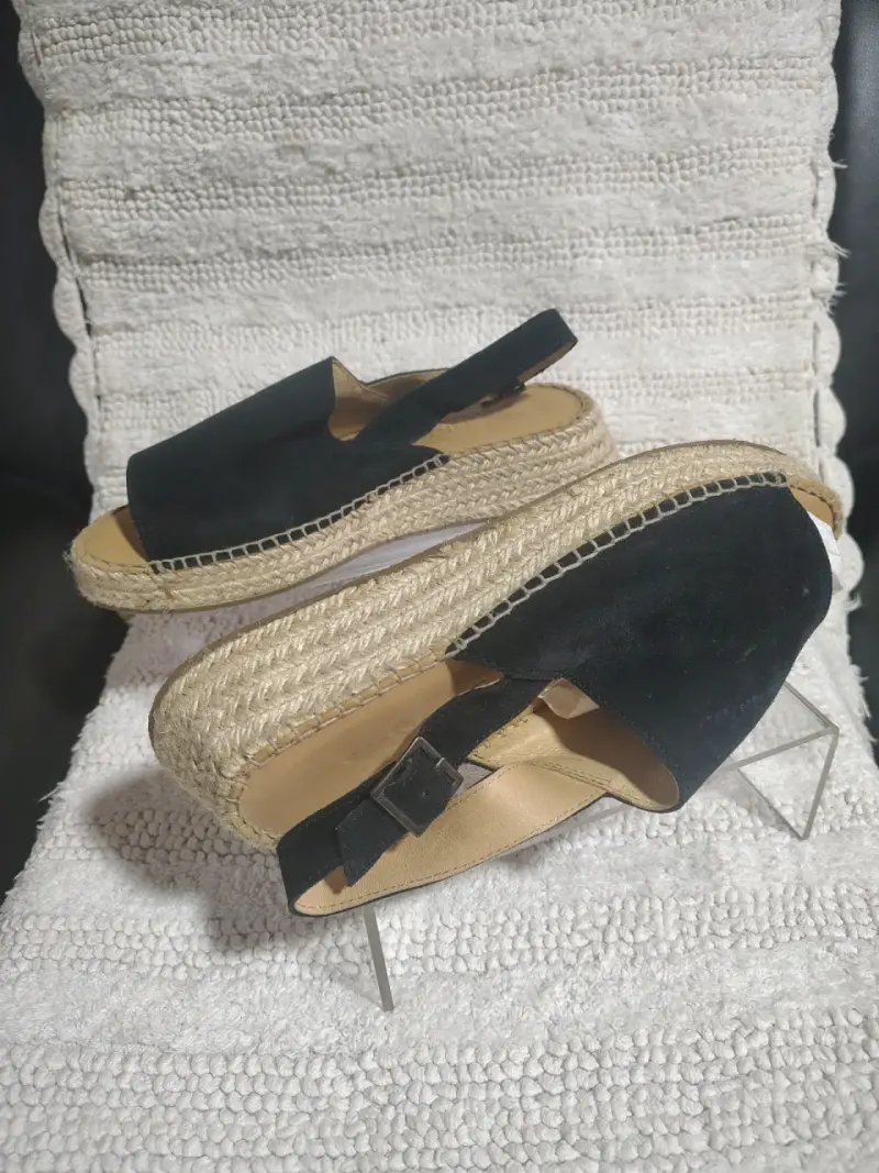 Sandalias negras de plataforma con hebilla - 2