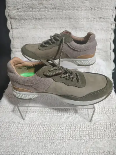 Zapatillas de mujer color verde oliva - miniatura 3