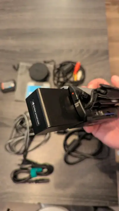 Sony Handycam HDR CX200 - miniatura 4