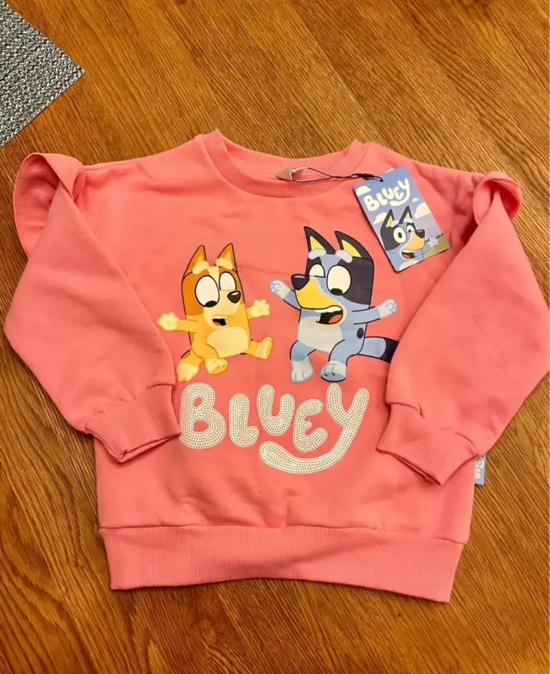 Polerón infantil Bluey rosa con personajes - 1