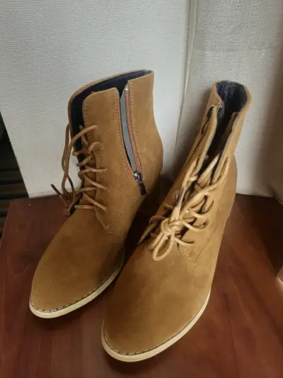 Botines de gamuza camel con cordones talla 35 - miniatura 2