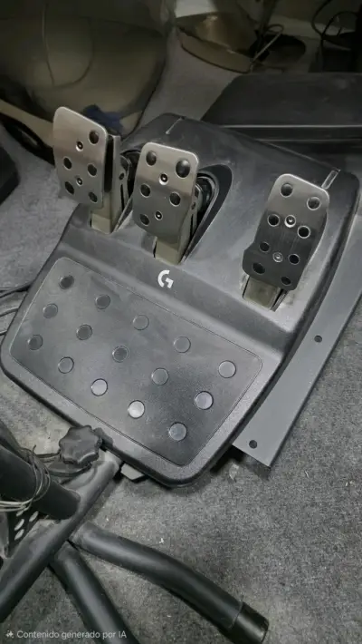 simulador de conducción Logitech G923 - miniatura 3