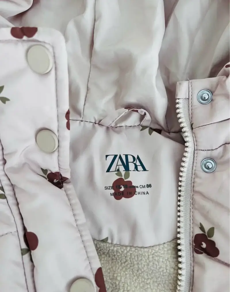 Chaqueta acolchada infantil Zara con capucha - 2