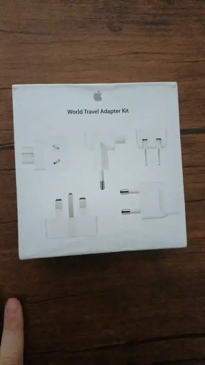 Kit de adaptadores de viaje Apple - miniatura 1