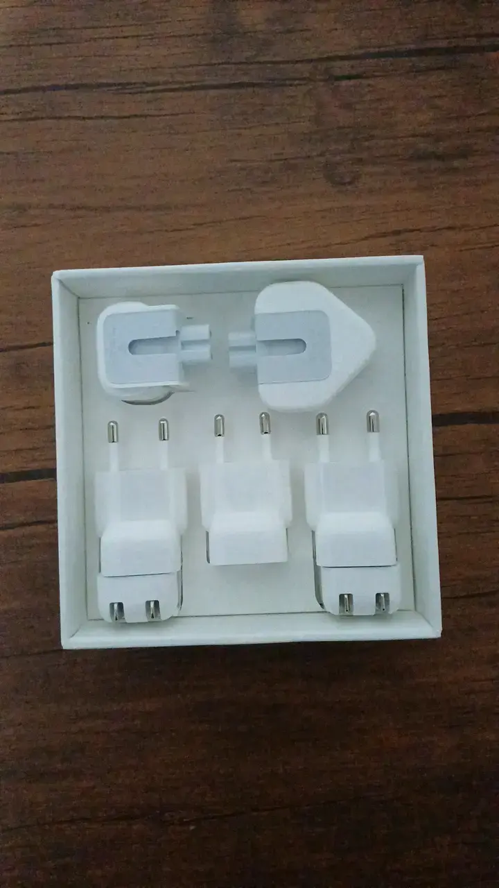 Kit de adaptadores de viaje Apple - 2
