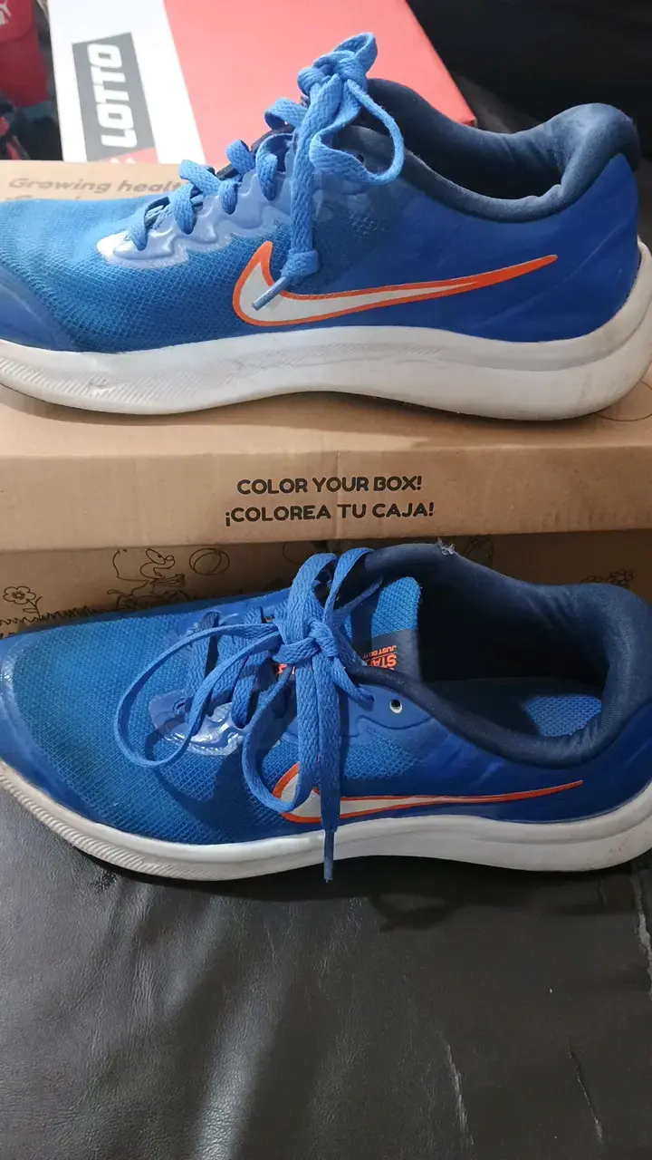Zapatilla deportiva - 4