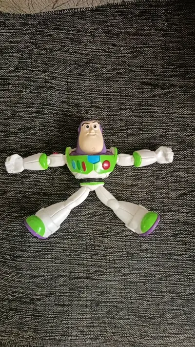 Figura de acción Buzz Lightyear Toy Story - miniatura 2