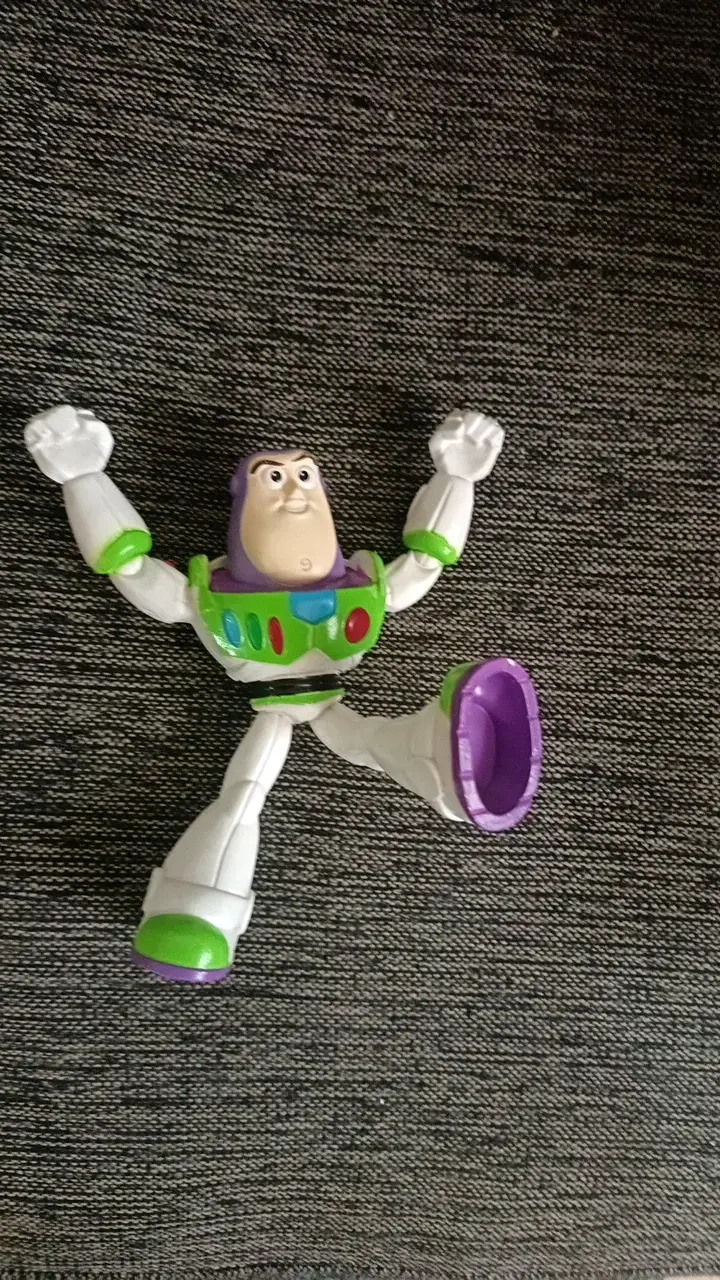 Figura de acción Buzz Lightyear Toy Story - 3