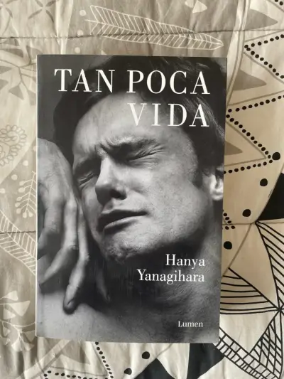 Libro 'Tan poca vida' de Hanya Yanagihara - miniatura 1