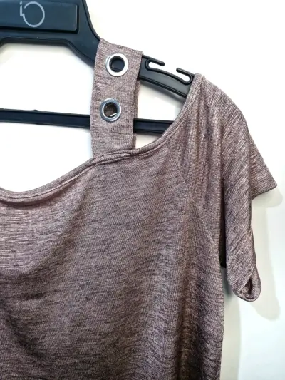 Polera caloe talla L - miniatura 3
