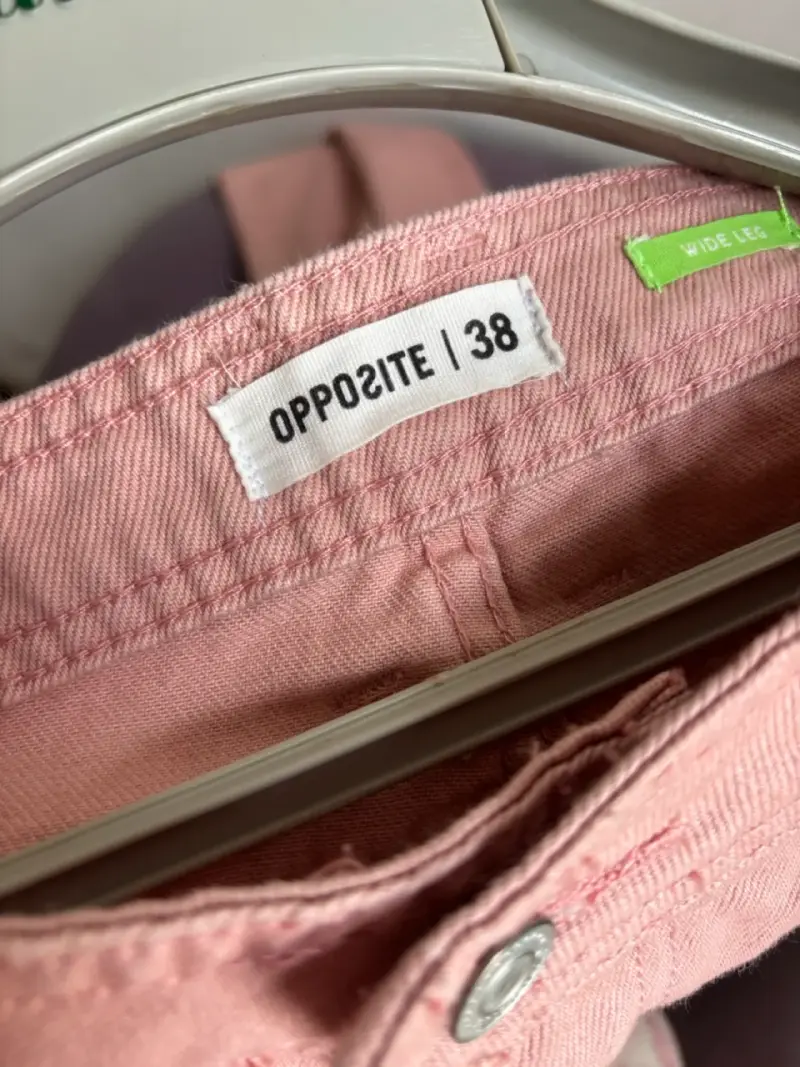 Pantalones cargo rosados para mujer - 3