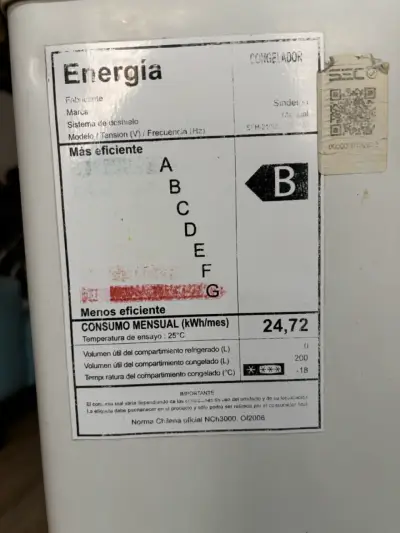 Congelador horizontal Sindelen en buen estado - miniatura 3