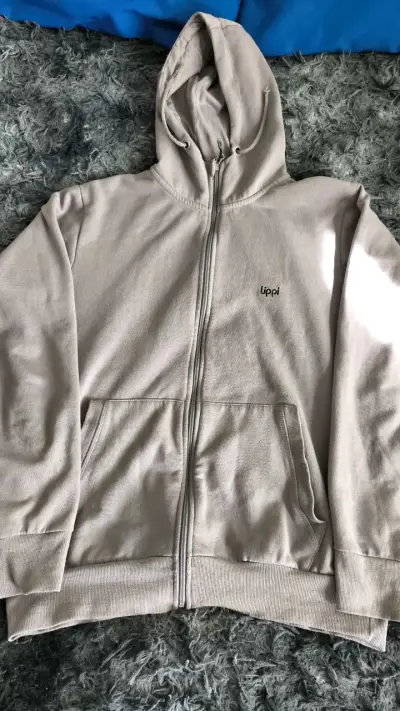 Chaqueta y polerones originales - miniatura 2