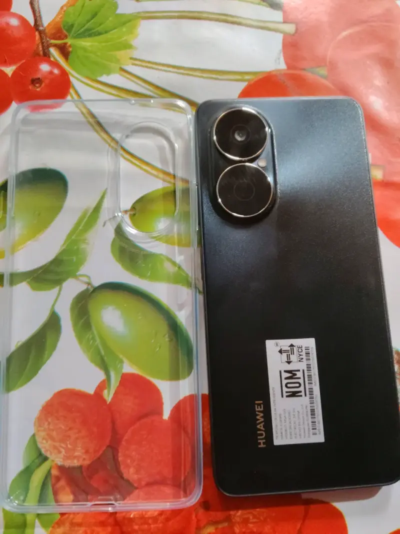 Smartphone con funda transparente - 2