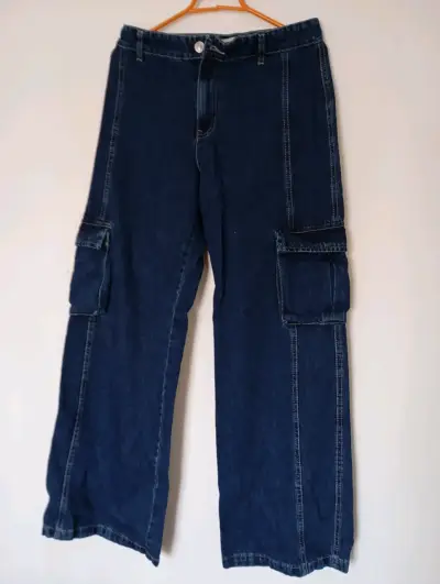 Pantalones cargo de mezclilla azul oscuro - miniatura 1