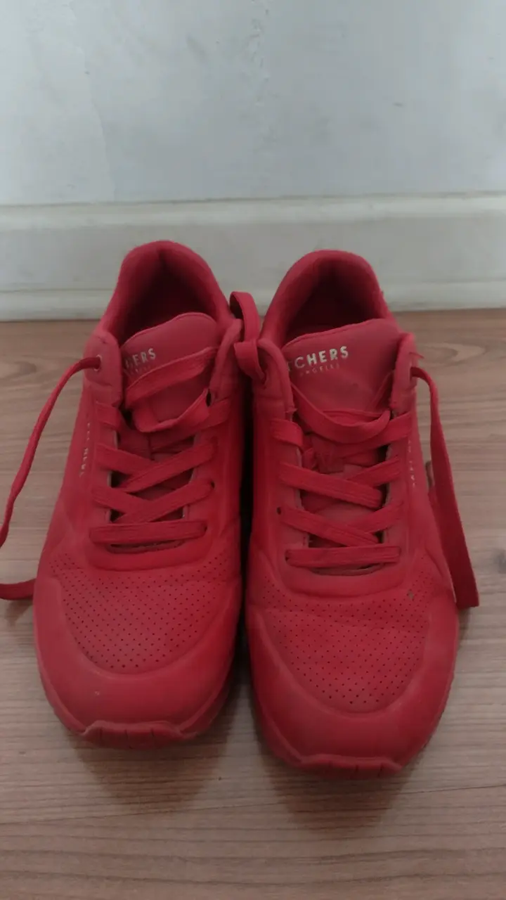 Zapatillas Skechers rojas - 2